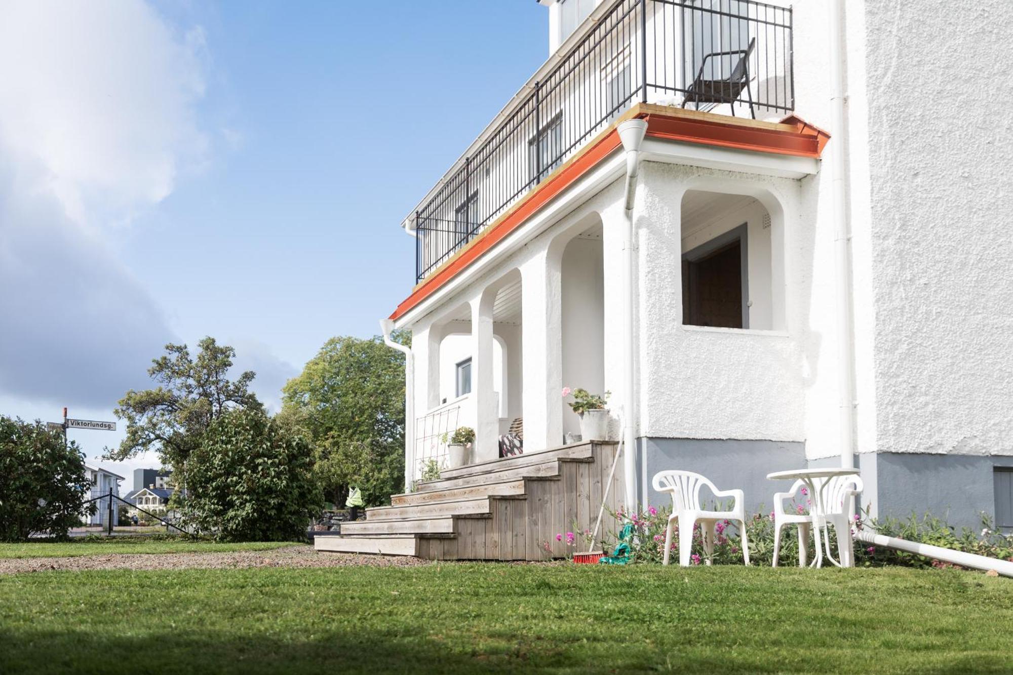 Snickaren Vandrarhem I Graestorp - Egen Laegenhet - Own Apartments Exterior photo